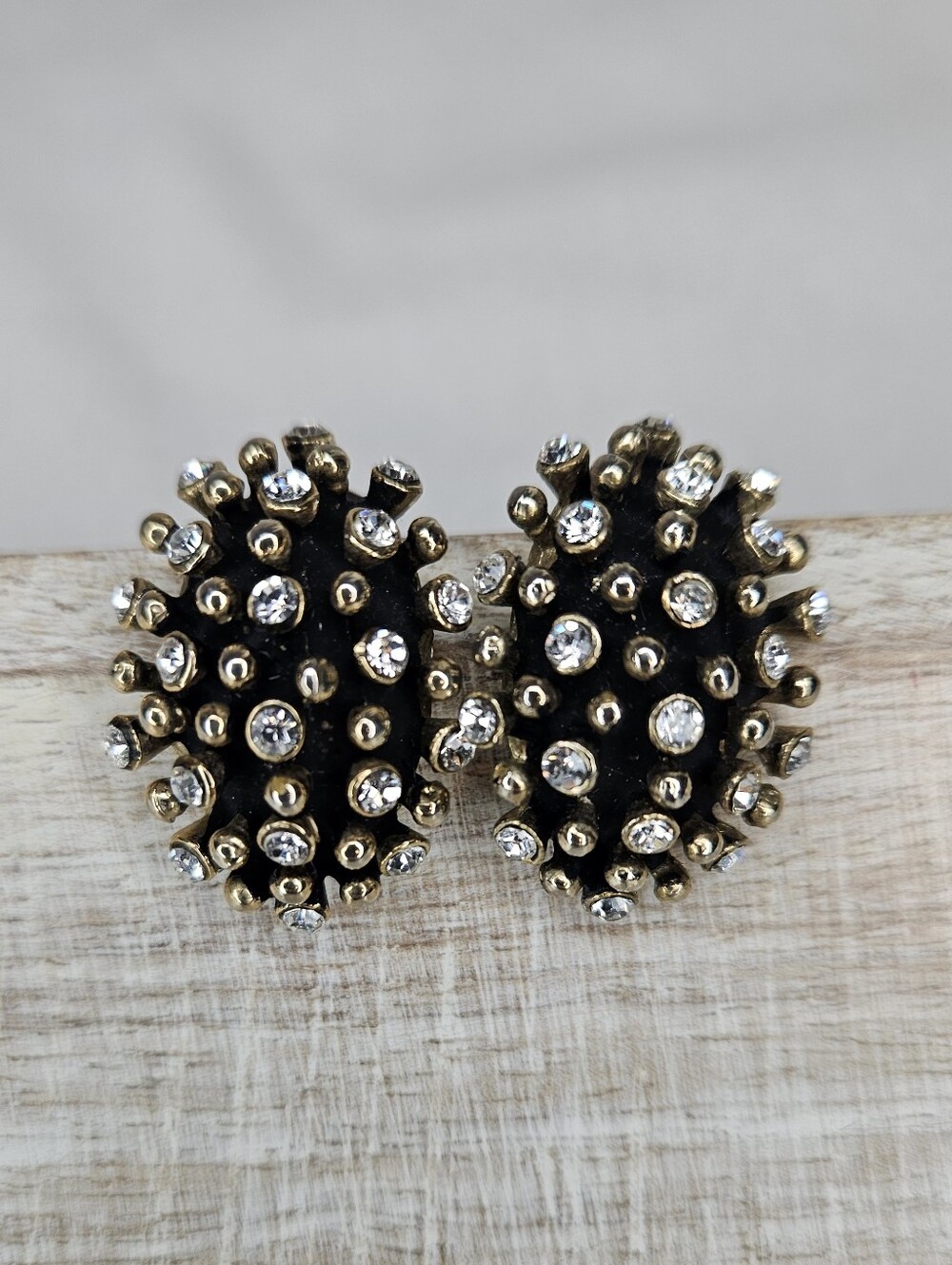 Vintage Brutalist Sputnik Stud Earrings Gold Rhinestone Atomic Domed Post Euc